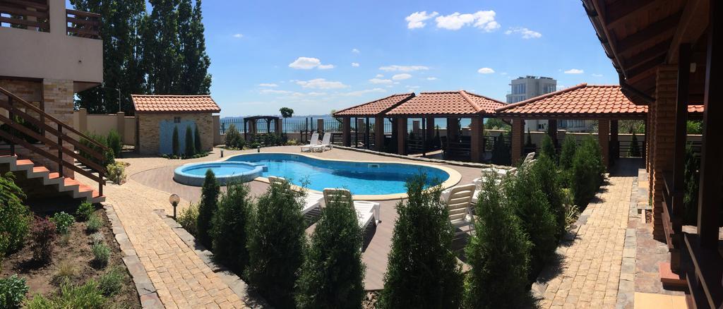 Villa Albizia Odessa Ngoại thất bức ảnh